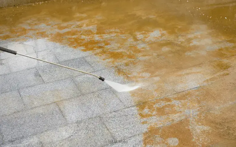 Floor Cleaning for Post Construction Cleaning Services in Toronto